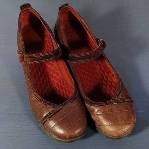 Privo Brown Leather Mary Jane Wedges Sz 7.5
